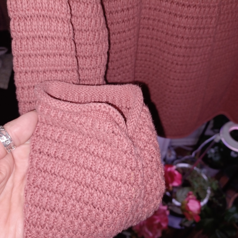 XL Soft Rust Sweater - Picture 3 of 6
